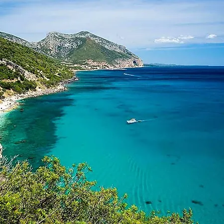 Costa Dorada מלון 4*