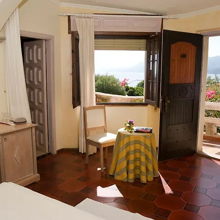 Costa Dorada 4* Cala Gonone