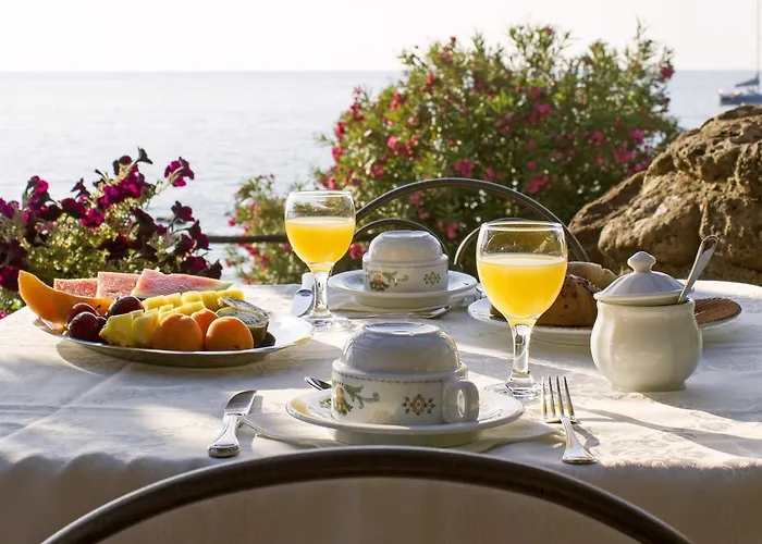 Otel Costa Dorada 4*