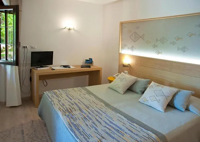 Otel Costa Dorada 4*