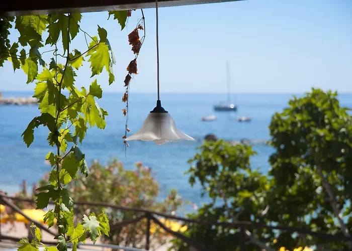 Costa Dorada מלון 4*